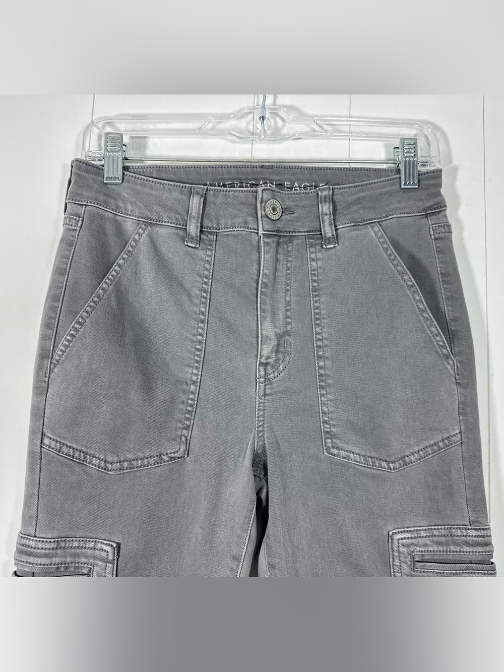 American Eagle Size 8 Long Hi-Rise Gray Cargo Jegging Next Level Stretch - Picture 2 of 14